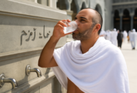 Air Zam Zam yang Mengalir di Sumur Mekkah